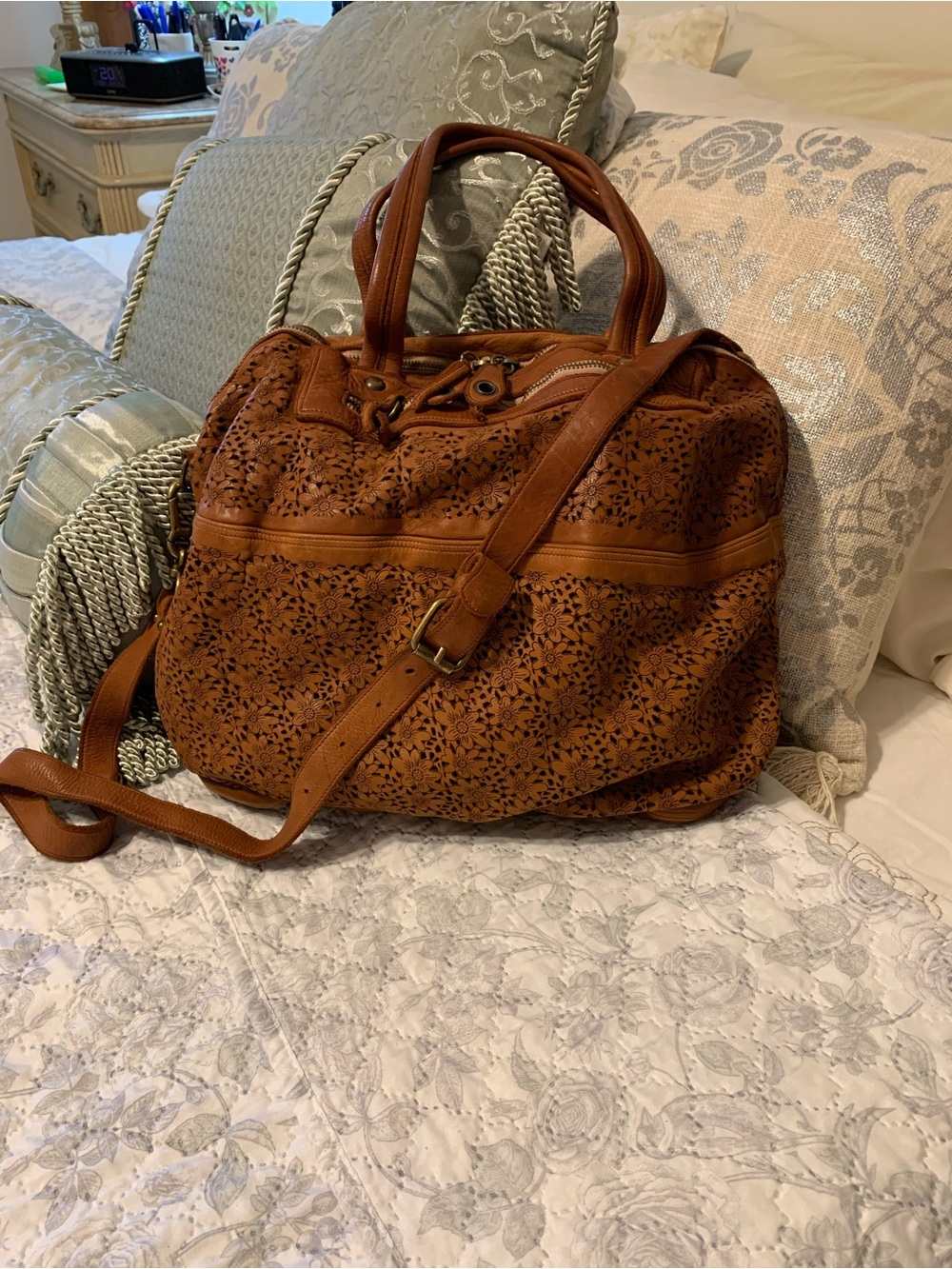 ERRELLEVENTIDUE designer leather crossbody bag